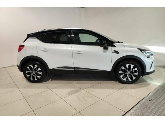 Renault Captur image 9