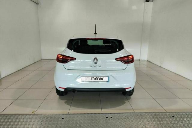 Renault Clio image 6