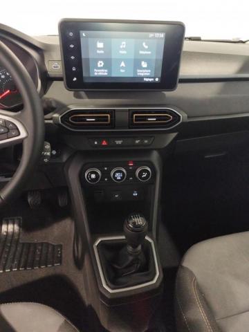 Dacia Sandero image 6