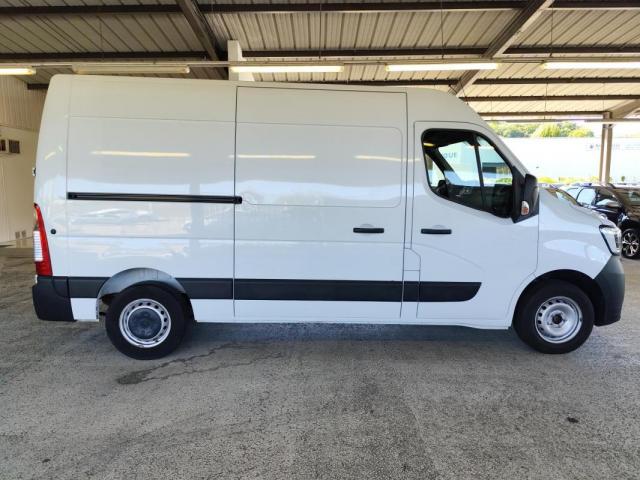 Renault Master image 9