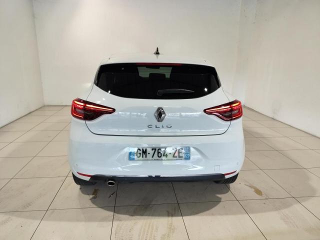 Renault Clio image 9