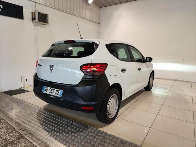 Dacia Sandero image 2