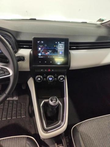 Renault Clio image 4