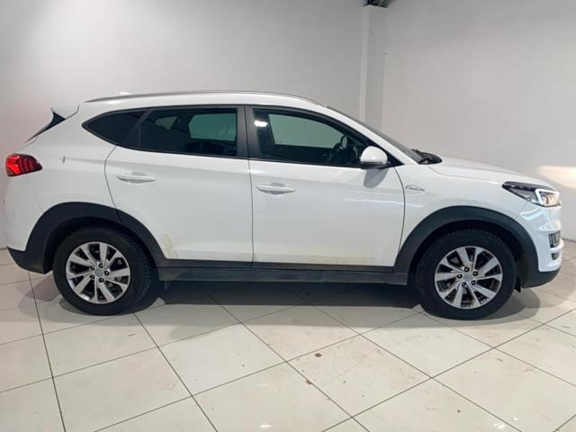 Hyundai Tucson image 2