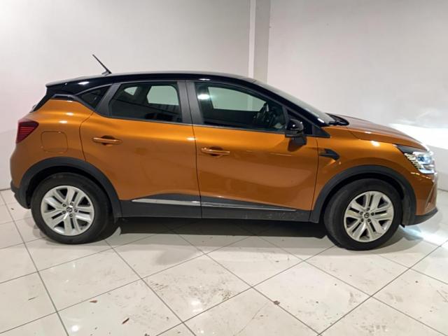 Renault Captur image 8