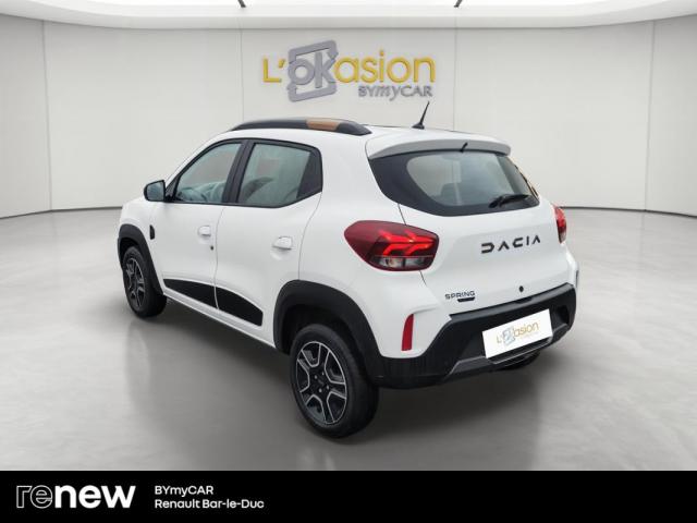 Dacia Spring image 2