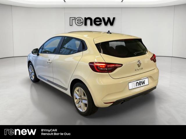 Renault Clio image 6