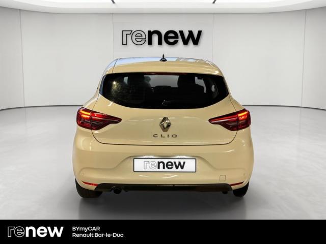 Renault Clio image 2