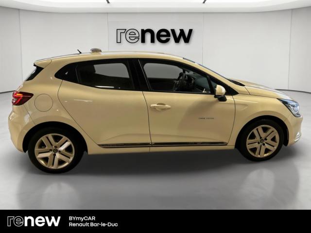 Renault Clio image 8