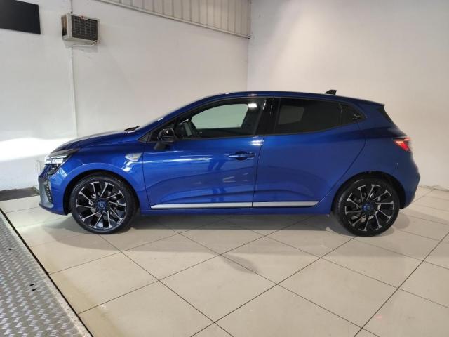 Renault Clio image 2