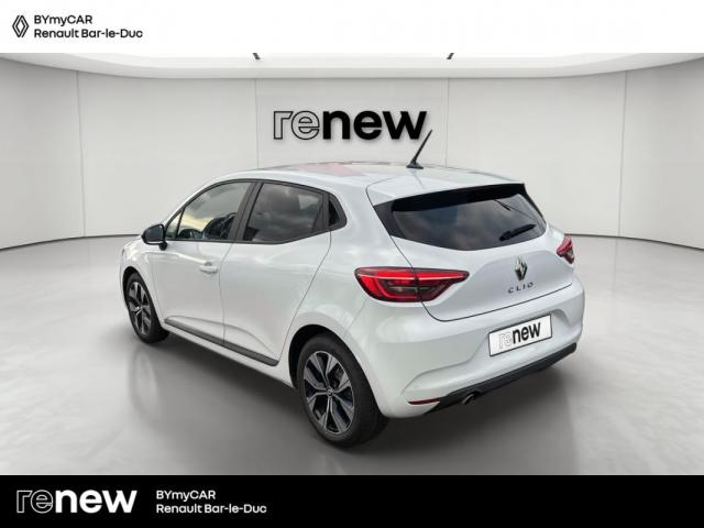 Renault Clio image 1