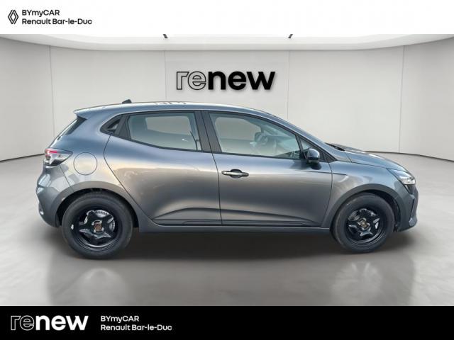 Renault Clio image 8