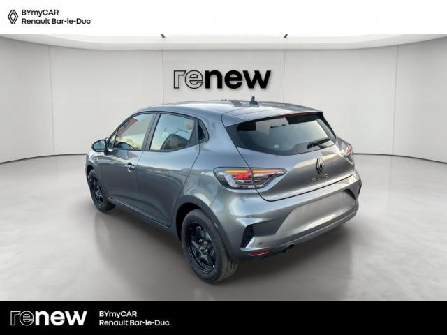 Renault Clio image 9