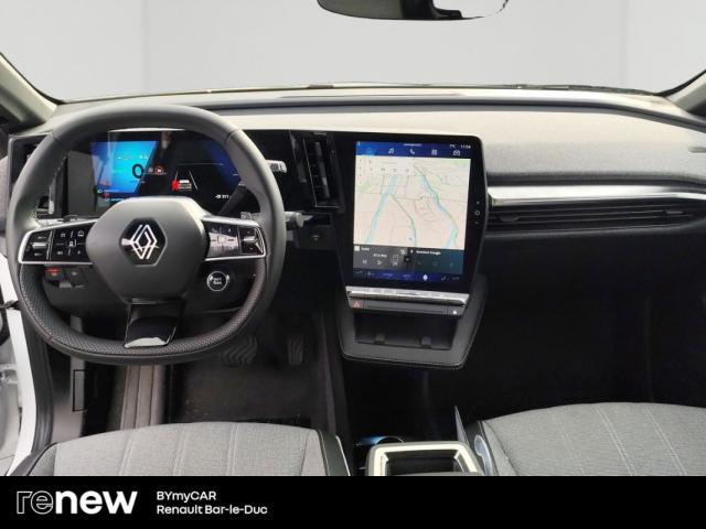 Renault Mégane E-Tech image 8