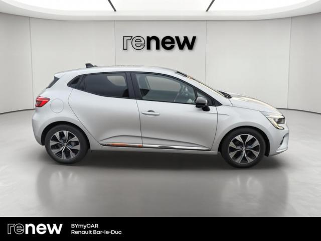 Renault Clio image 9
