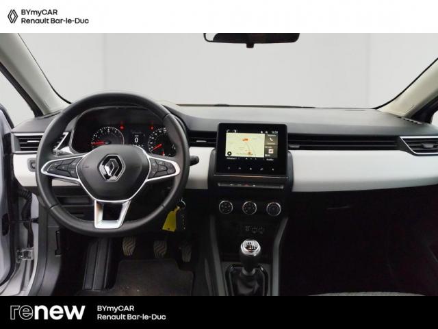 Renault Clio image 8