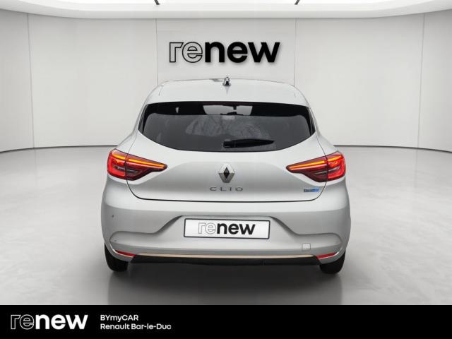 Renault Clio image 8