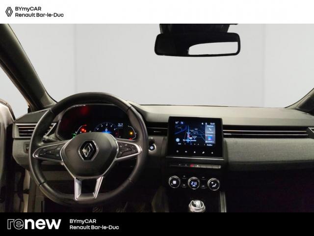 Renault Clio image 9