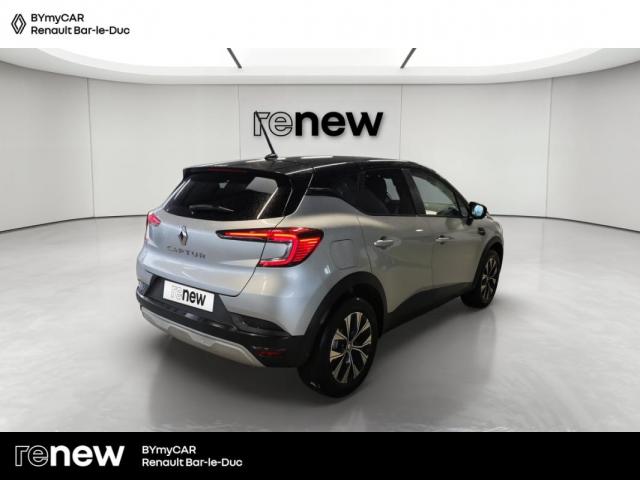 Renault Captur image 2