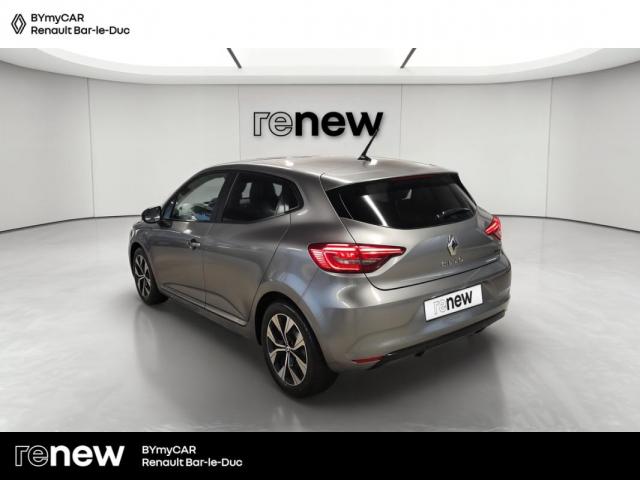 Renault Clio image 2