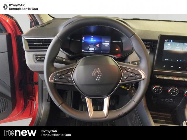 Renault Clio image 2