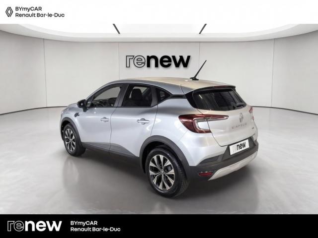 Renault Captur image 8