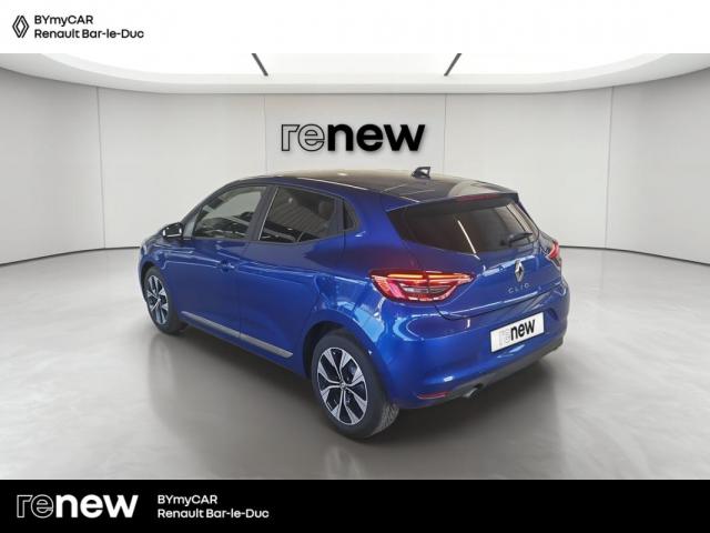 Renault Clio image 9