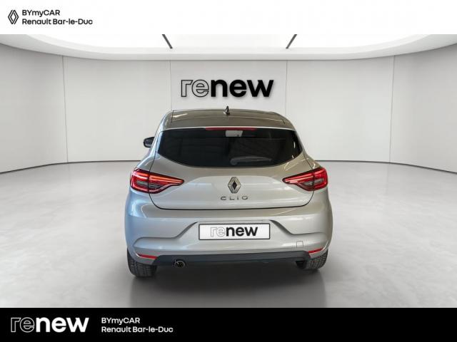 Renault Clio image 8