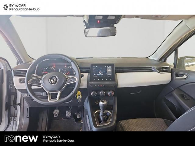 Renault Clio image 9