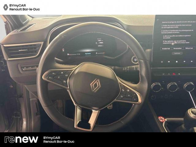 Renault Clio image 1