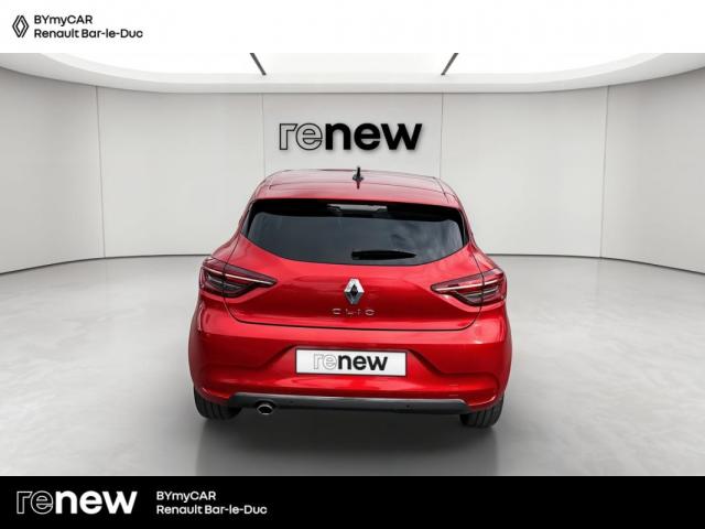 Renault Clio image 2