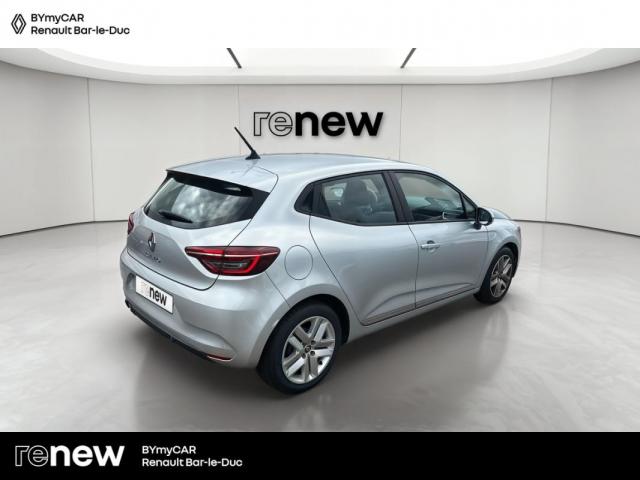 Renault Clio image 8