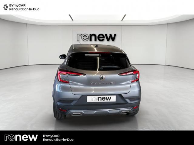 Renault Captur image 1