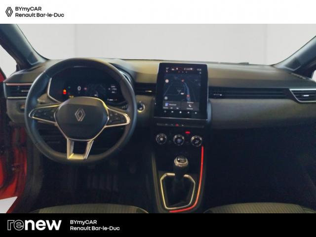 Renault Clio image 9