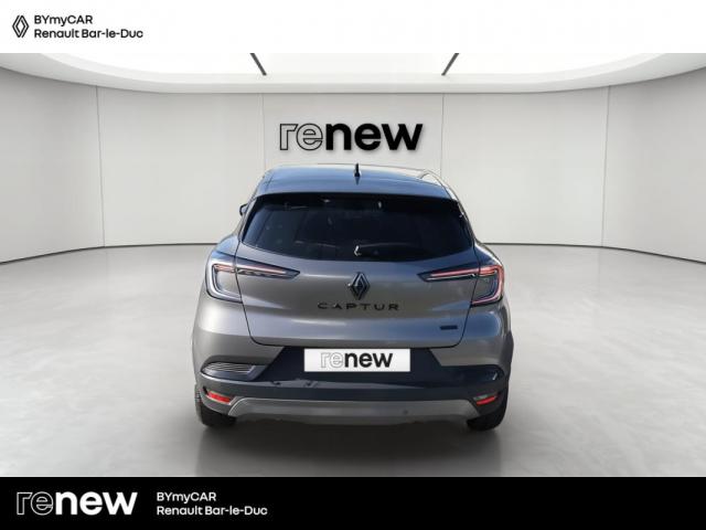 Renault Captur image 2