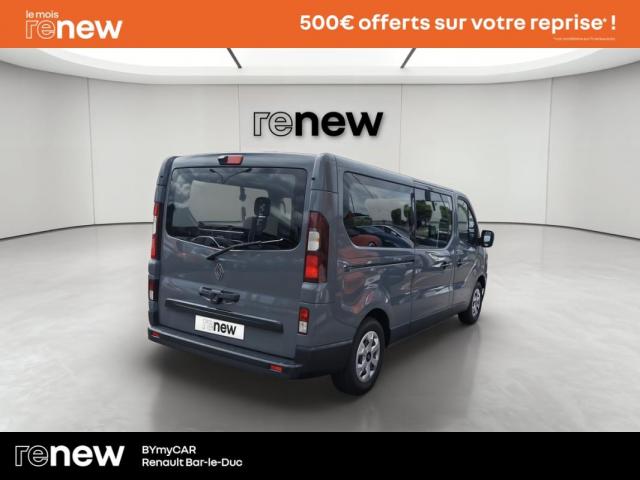 Renault Trafic image 1