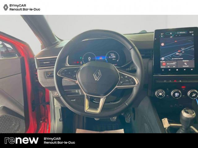 Renault Clio image 2