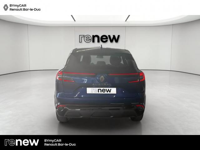 Renault Austral image 9