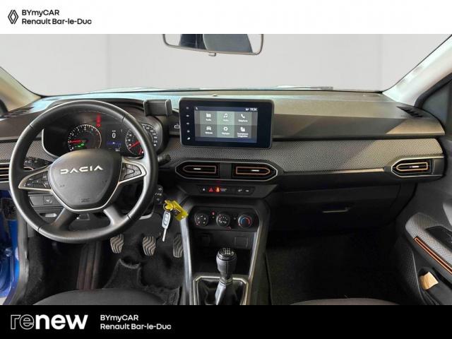 Dacia Sandero image 2