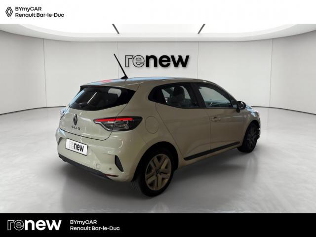 Renault Clio image 2