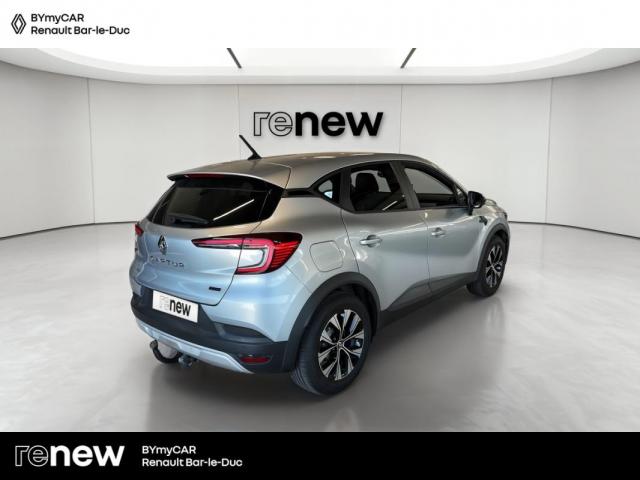 Renault Captur image 8