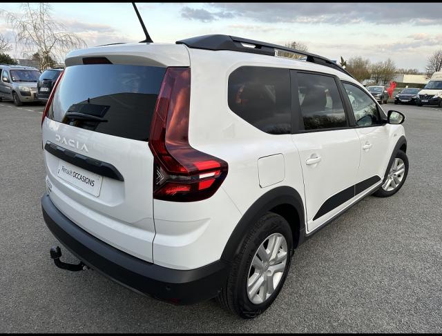 Dacia Jogger image 1