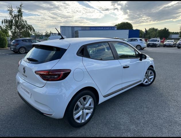 Renault Clio image 8