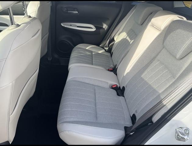 Honda Jazz image 2