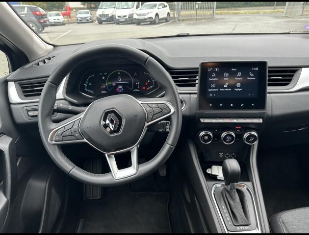Renault Captur image 2