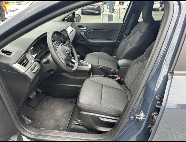 Renault Captur image 8
