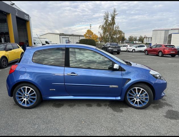 Renault Clio image 2