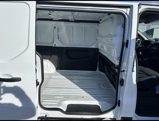 Renault Trafic image 3