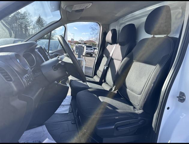 Renault Trafic image 1