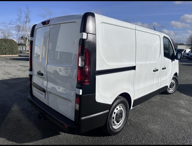 Renault Trafic image 1